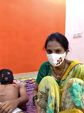 sexycouplemh09 online show from March 31, 4:29 pm