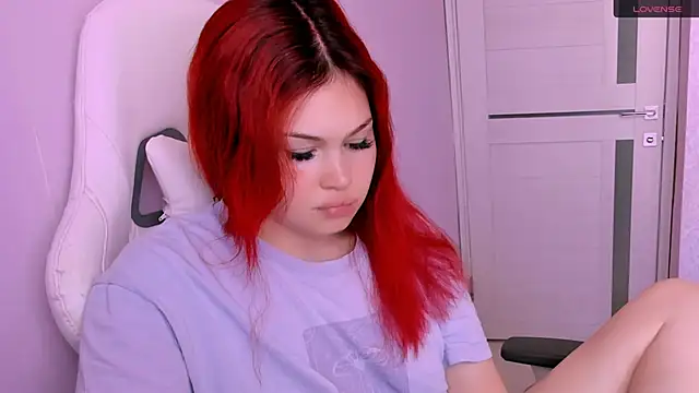 MissClarks online show from May 26, 12:26 pm
