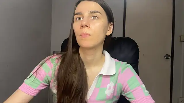 SassyJessi online show from February 25, 7:51 am