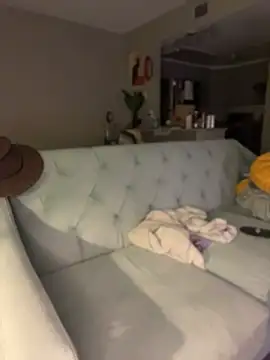 molly witha chance online show from April 28, 2:27 am