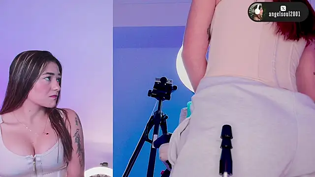 Angelst   online show from April 17, 1:30 am