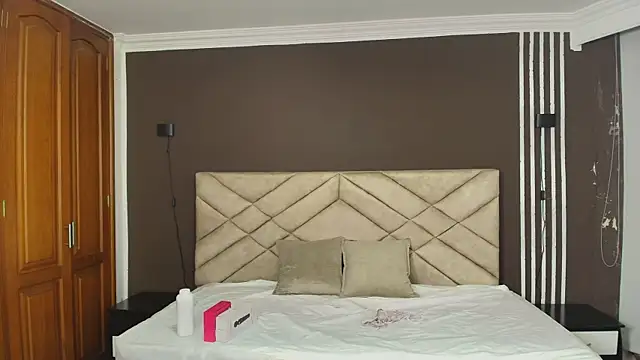 Raquel jones online show from September 20, 12:03 pm