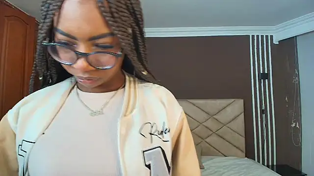 Raquel jones online show from September 24, 11:53 am