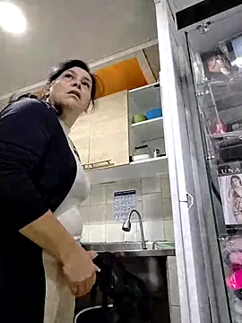 Natasha miilf online show from April 20, 12:41 pm