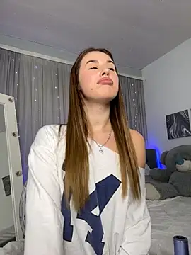 Milkissss online show from October 27, 9:31 pm