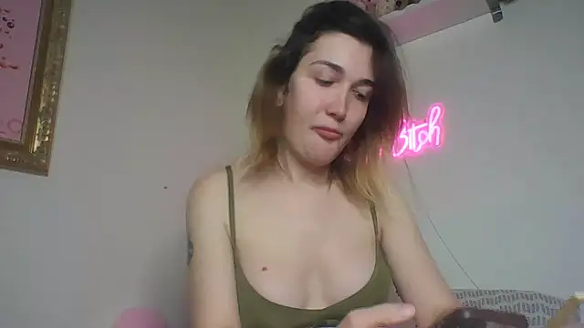 Snapshot of Icy__Diamond chatting on September 24, 8:08 pm Icy Diamond online show from September 24, 8:08 pm