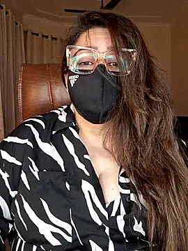 SEXY-Sardarni online show from April 28, 2:43 pm