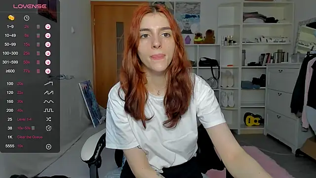 broosnica1 online show from July 4, 8:54 am
