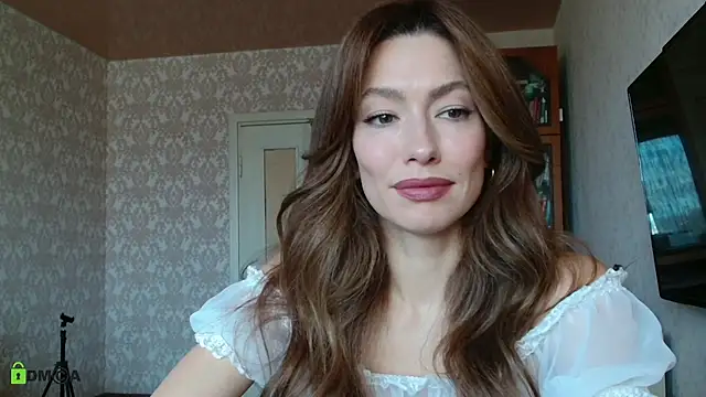 Snapshot of alicia_spicy chatting on September 25, 6:01 am alicia spicy online show from September 25, 6:01 am