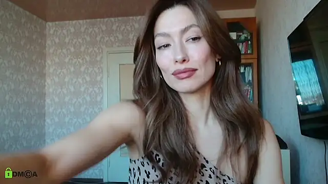Snapshot of alicia_spicy chatting on October 6, 4:51 am alicia spicy online show from October 6, 4:51 am