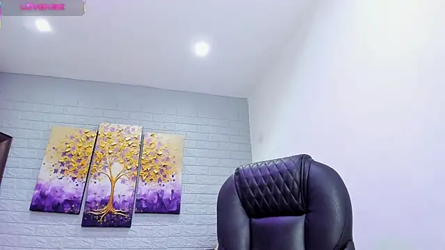  AlejaCruz  online show from December 19, 10:02 pm