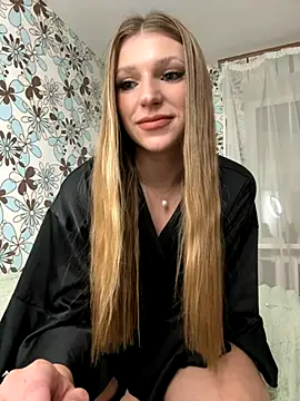 adel secret online show from October 25, 8:26 pm