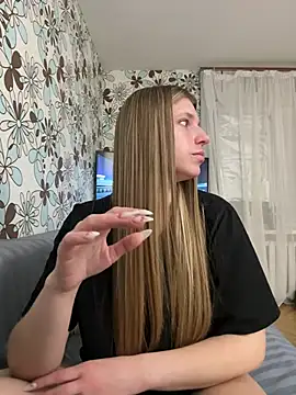 adel secret online show from February 19, 9:24 pm