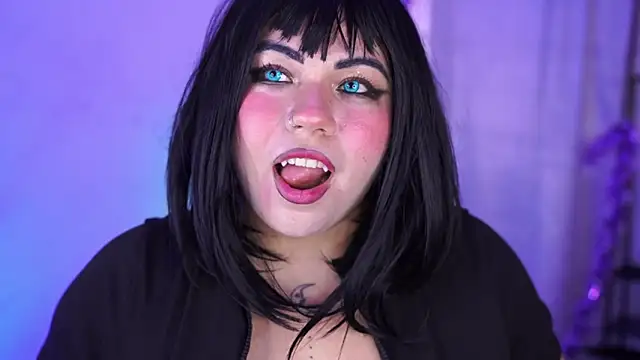 Samanta cutee online show from February 8, 9:40 pm