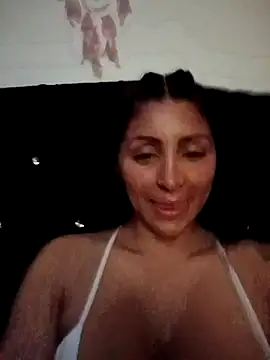 Snapshot of tiffani__love chatting on September 15, 2:20 am tiffani love online show from September 15, 2:20 am