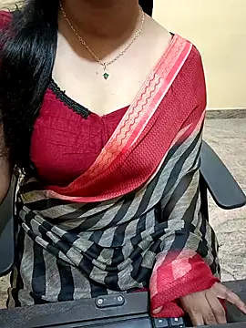 Snapshot of Nithya_05 chatting on October 10, 4:56 pm Nithya 05 online show from October 10, 4:56 pm