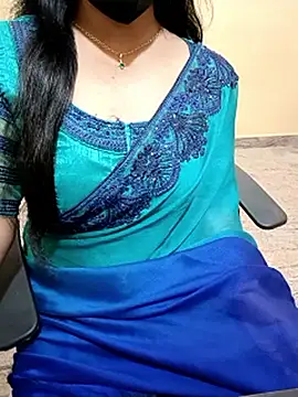 Snapshot of Nithya_05 chatting on September 23, 6:11 am Nithya 05 online show from September 23, 6:11 am