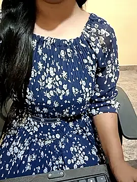 Snapshot of Nithya_05 chatting on October 7, 5:23 am Nithya 05 online show from October 7, 5:23 am