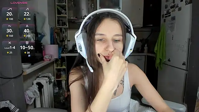  Nika Kik online show from March 4, 6:47 pm