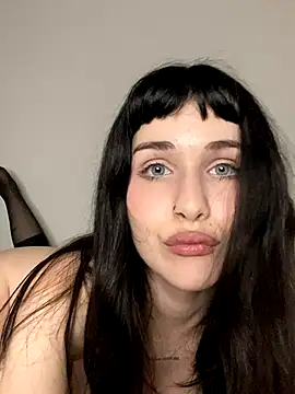 CherryCrystall online show from October 6, 2:01 pm