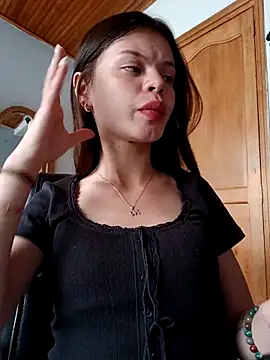 Violeta 12- online show from May 27, 9:56 pm