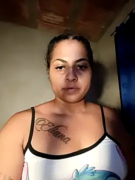 Snapshot of Giselabrunette25 chatting on September 29, 12:38 am Giselabrunette25 online show from September 29, 12:38 am