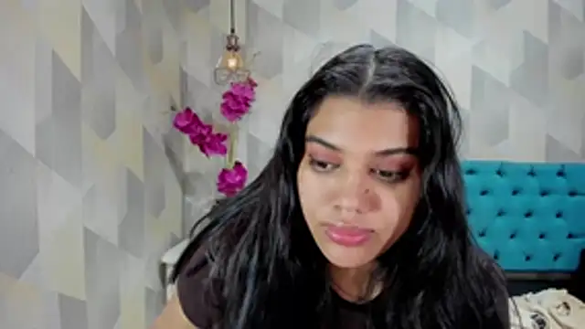 LindaBreeS online show from October 28, 4:24 pm