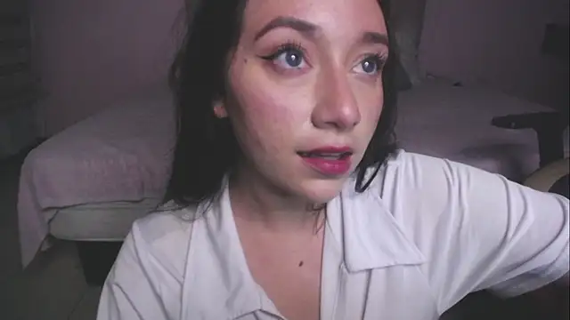 Andrea Ramos online show from September 12, 8:16 pm