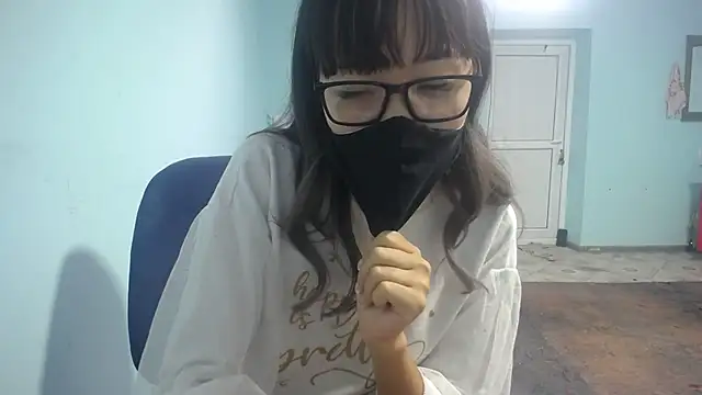 elllaaxx online show from September 10, 4:01 am