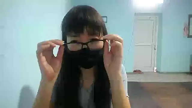 elllaaxx online show from February 11, 4:14 am