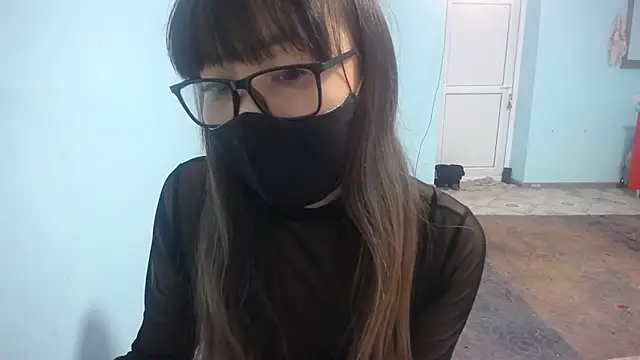 elllaaxx online show from November 11, 5:25 am