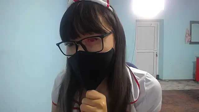 elllaaxx online show from November 2, 4:16 am