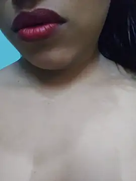 sexyindi couple online show from June 25, 7:35 am
