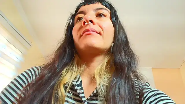 Naughty Kittenm online show from December 3, 3:47 pm