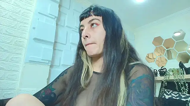 Naughty Kittenm online show from November 19, 11:43 am