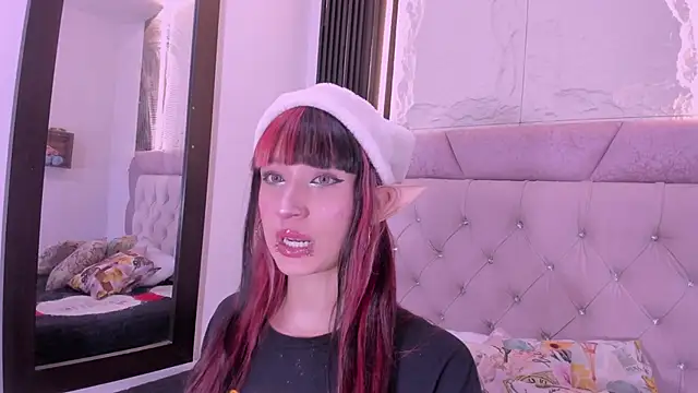 laurem-paulette online show from December 22, 7:50 pm