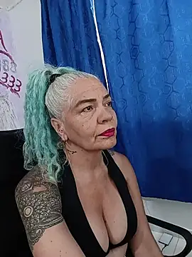 freyadevil333 online show from July 27, 3:42 pm