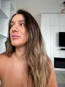 HotXMom online show from October 2, 6:51 am