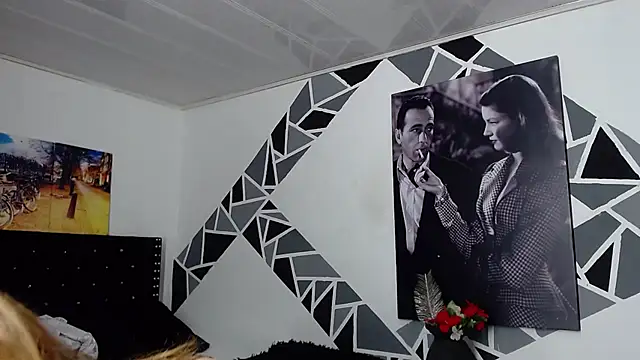 Kyza Ryan online show from October 16, 10:34 pm