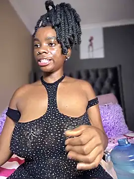 Candy-Heart online show from November 1, 9:30 pm