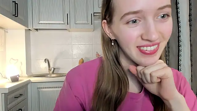 leslie my lovee online show from December 15, 5:23 am