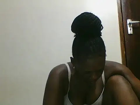 Sweetblackgal3 online show from June 22, 3:53 pm