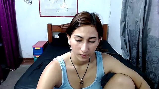Snapshot of LadyMilk003 chatting on September 9, 4:51 pm LadyMilk003 online show from September 9, 4:51 pm