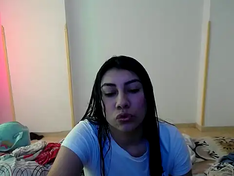  katerin love1 online show from December 16, 3:18 pm