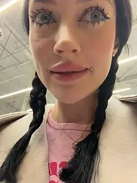 Melissa crazy online show from March 12, 4:09 pm