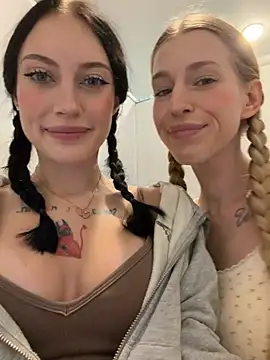 Melissa crazy online show from April 7, 4:42 pm