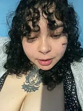 Kimberliprivv online show from May 25, 8:19 pm