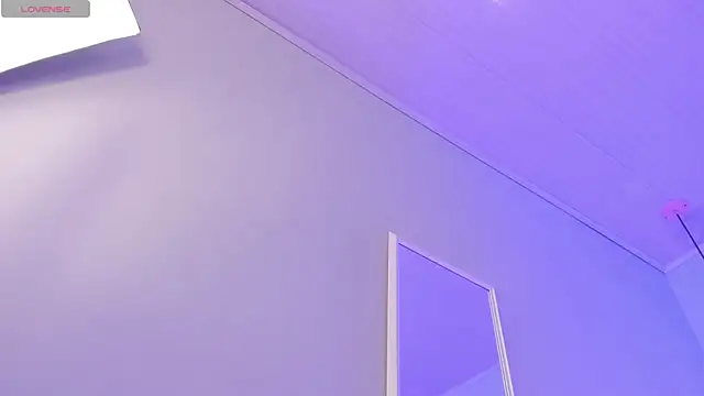 ScarletGV online show from December 17, 4:49 am