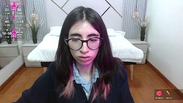 LenaRoses online show from November 13, 1:10 pm