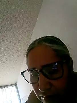  candi online show from March 31, 1:11 pm